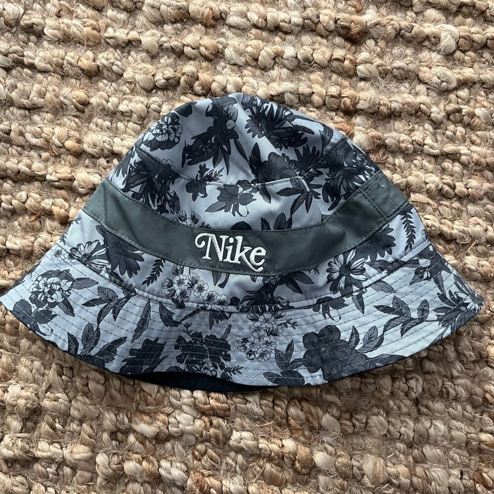 Nike Dri-FIT NGC Reversible Bucket Hat Black Floral Golf Unisex One Size